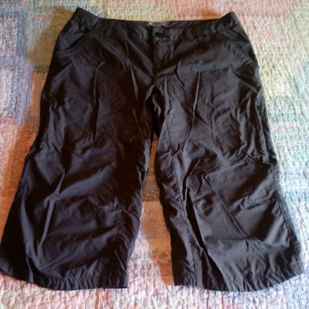 REI capris